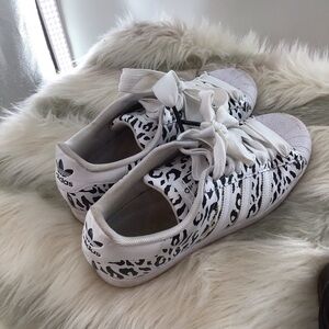Adidas Women's Leopard Print Sneakers - size 8.5